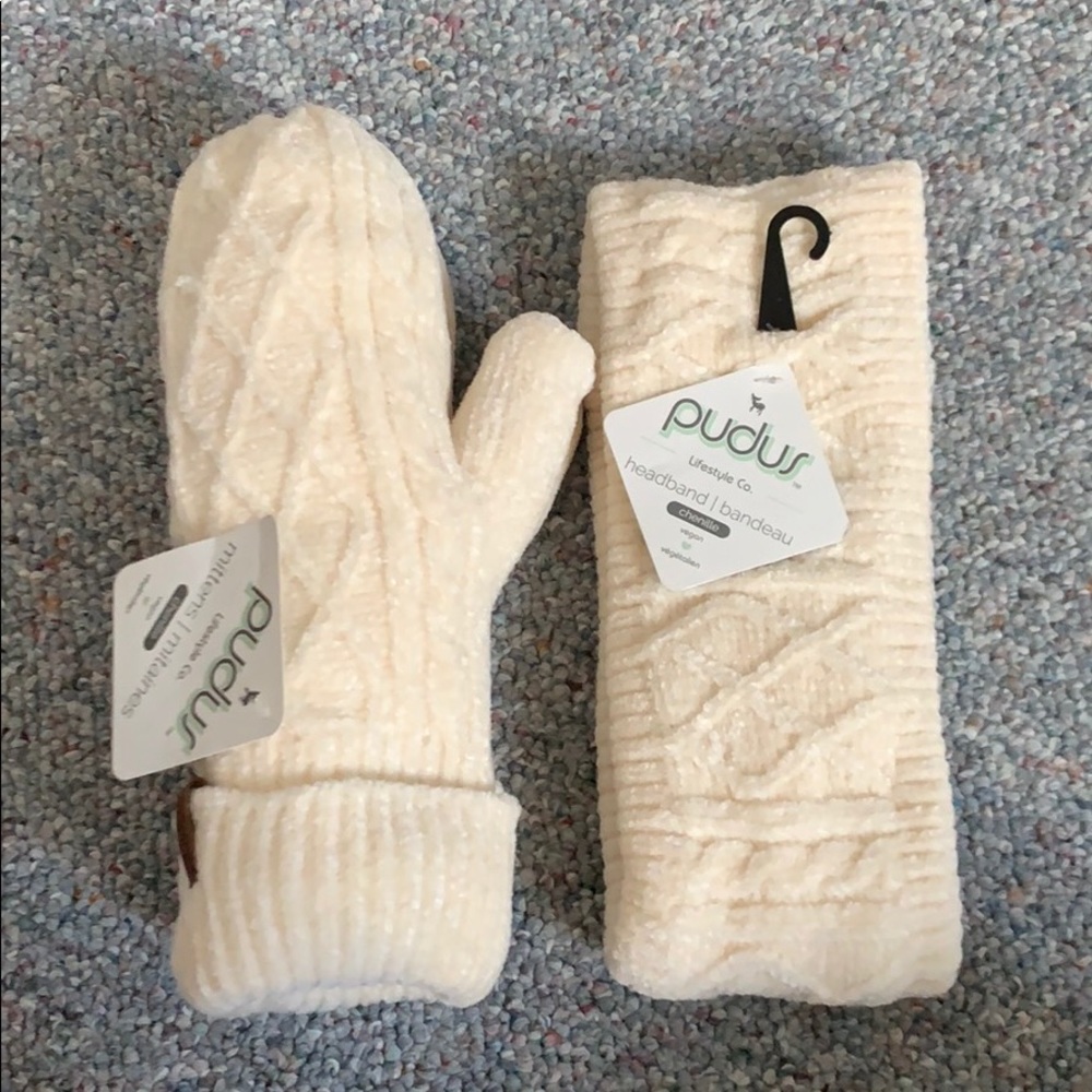 Pudus mitten and headband set